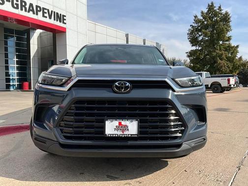 2025 Toyota Grand Highlander XLE