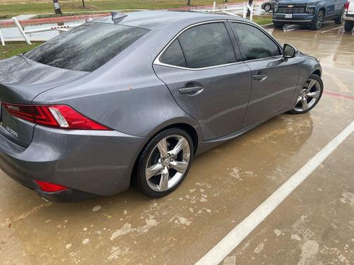 2016 Lexus IS 200t Base