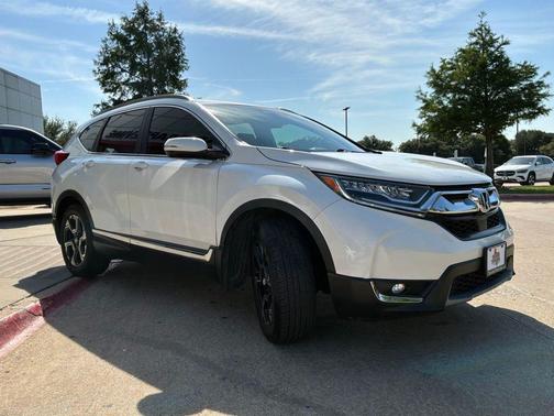 White Diamond Pearl 2018 Honda CR-V Touring
