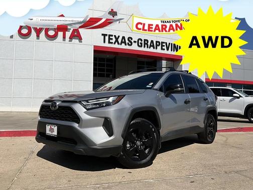 2022 Toyota RAV4 XLE