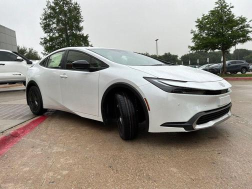 Wind Chill Pearl 2026 Toyota Prius Plug-In Hybrid SE