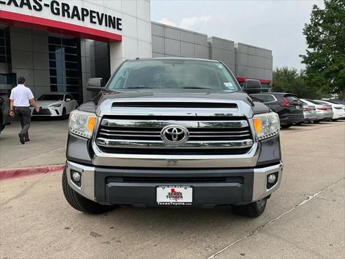 2016 Toyota Tundra SR5