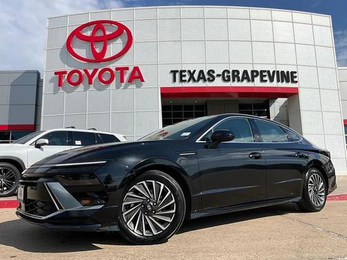2024 Hyundai SONATA Hybrid SE