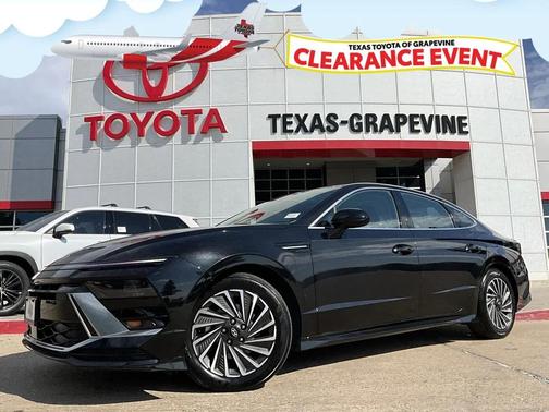 2024 Hyundai SONATA Hybrid SE