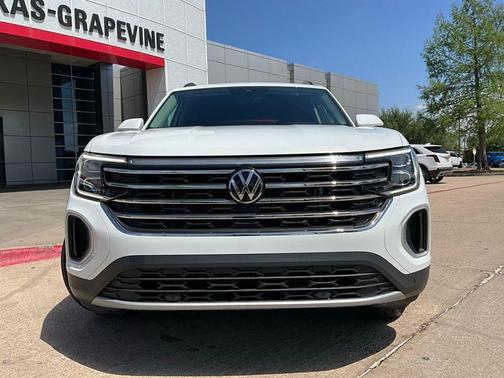 2025 Volkswagen Atlas 2.0T SE w/Technology 4MOTION