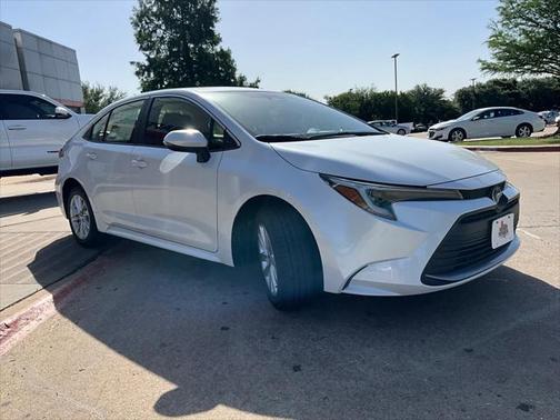 2025 Toyota Corolla Hybrid XLE