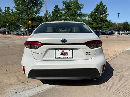 2025 Toyota Corolla Hybrid XLE