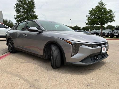 Steel Gray 2025 Kia K4 LXS