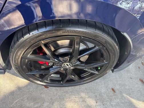 2024 Volkswagen Golf GTI 1.4T TSI