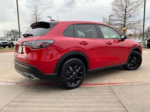 2025 Honda HR-V 2WD Sport