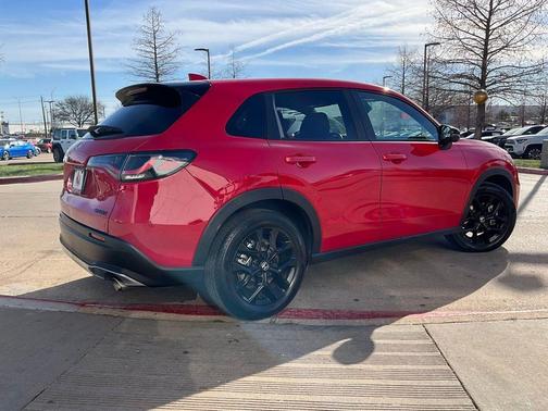 2025 Honda HR-V 2WD Sport