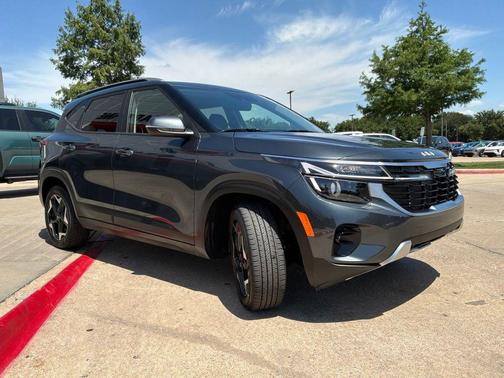 Gravity Gray 2025 Kia Seltos S