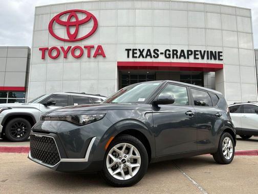Gravity Gray 2025 Kia Soul LX