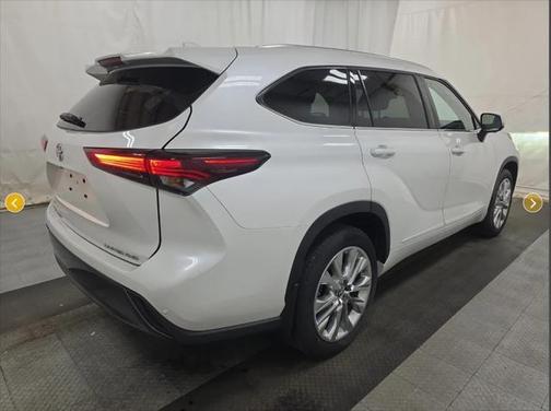 2024 Toyota Highlander Limited