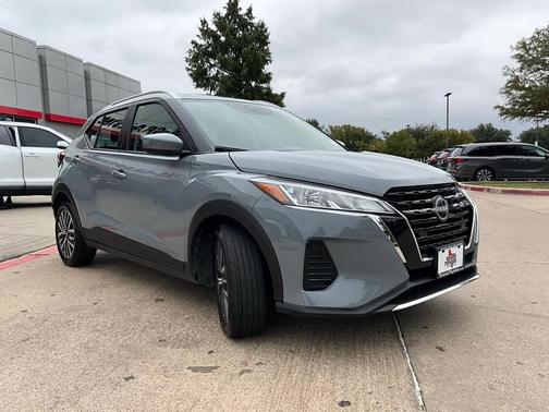 2024 Nissan Kicks SV