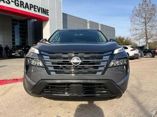 Gun Metallic 2025 Nissan Rogue SV