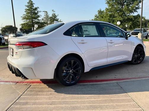 2025 Toyota Corolla SE