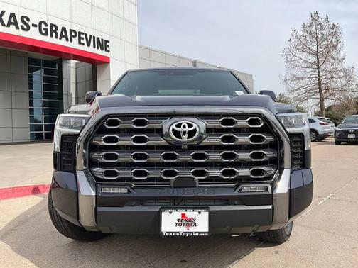 2023 Toyota Tundra Platinum