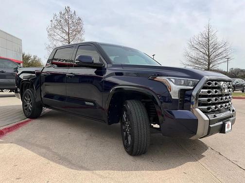 2023 Toyota Tundra Platinum