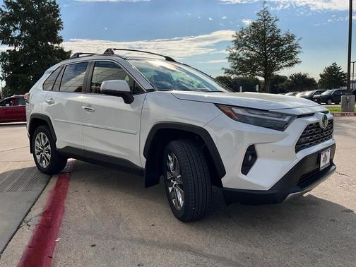 2025 Toyota RAV4 Limited