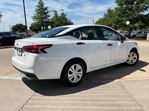 2024 Nissan Versa 1.6 S