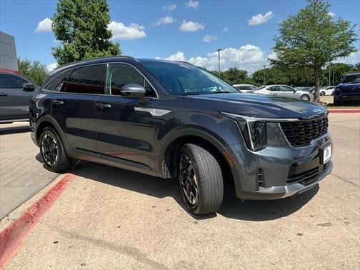 2024 Kia Sorento S