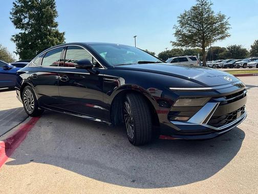 2024 Hyundai SONATA Hybrid SE