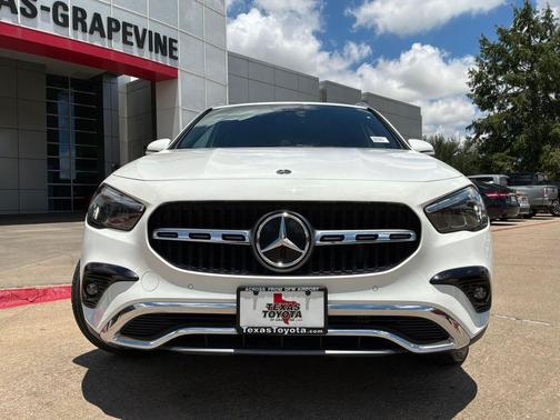 Polar White 2025 Mercedes-Benz GLA 250 4MATIC