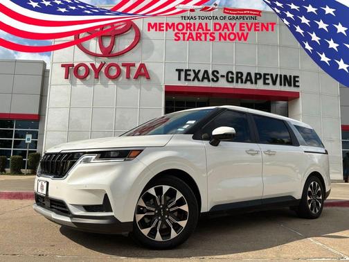 Snow White Pearl 2024 Kia Carnival EX