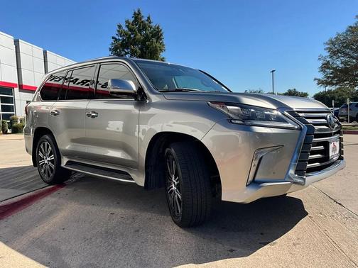 2021 Lexus LX 570 Base