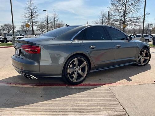 2016 Audi S8 4.0T
