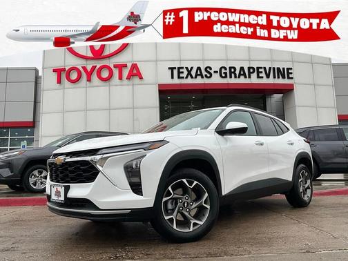 2025 Chevrolet Trax LT