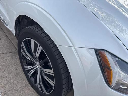 2022 Volvo XC60 B5 Inscription