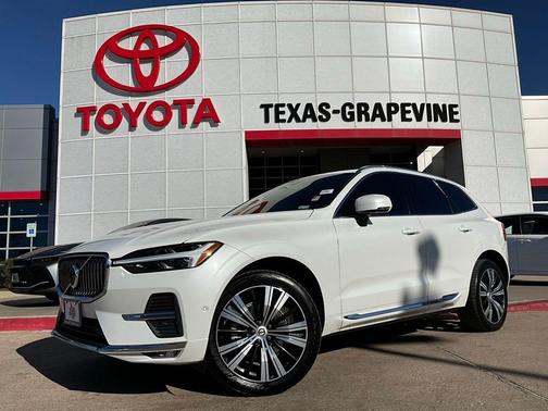 2022 Volvo XC60 B5 Inscription