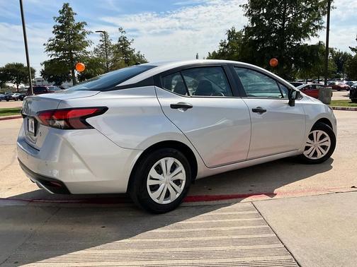 2024 Nissan Versa 1.6 S