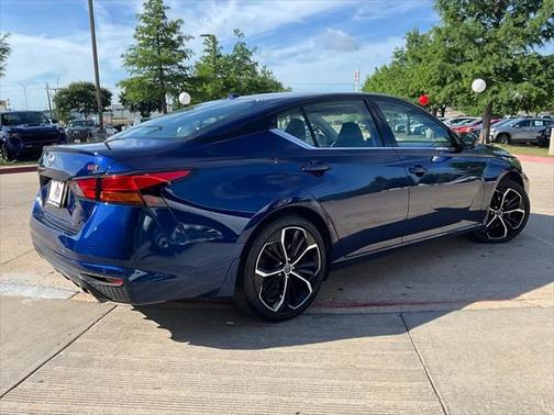 2024 Nissan Altima SR FWD