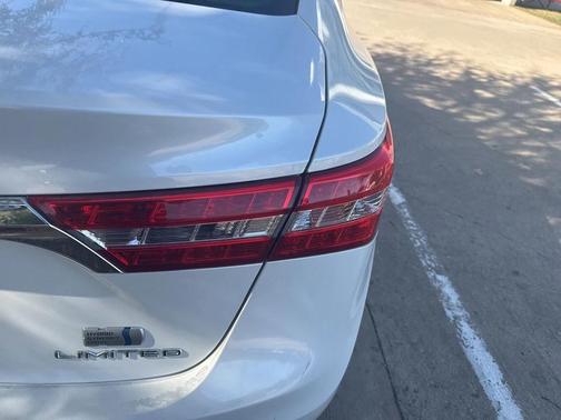 2015 Toyota Avalon Hybrid Limited