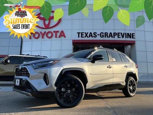2025 Toyota RAV4 Hybrid SE