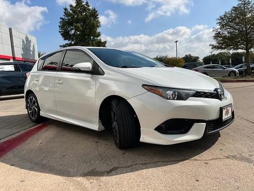 2018 Toyota Corolla iM Base