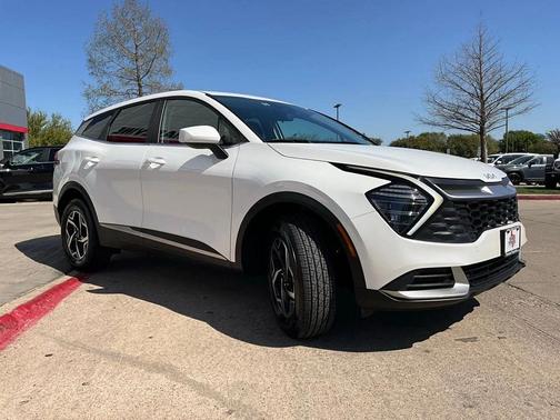 2025 Kia Sportage LX