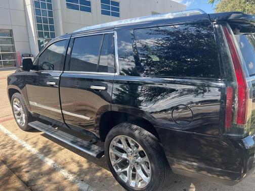 2019 Cadillac Escalade Premium Luxury
