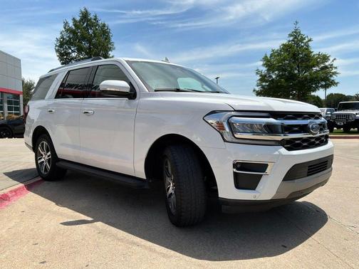 Oxford White 2024 Ford Expedition Limited