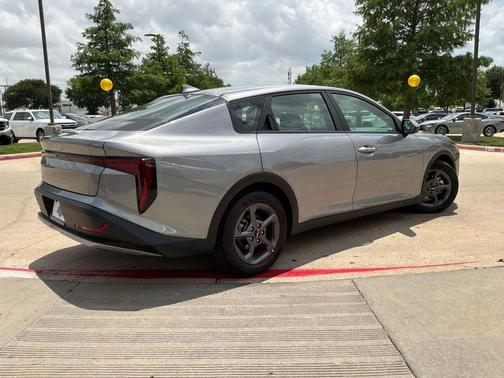 Steel Gray 2025 Kia K4 LXS