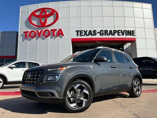 2025 Hyundai VENUE SEL