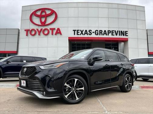2022 Toyota Highlander XSE