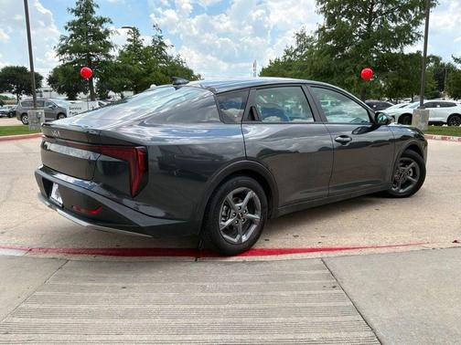 Interstellar Gray 2025 Kia K4 LXS