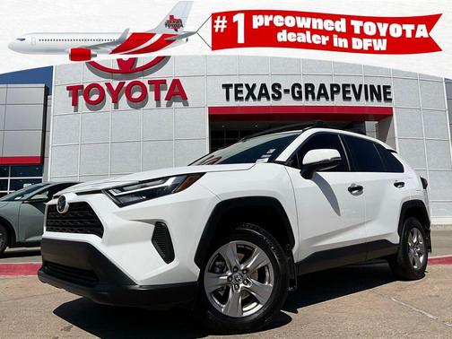 2024 Toyota RAV4 XLE