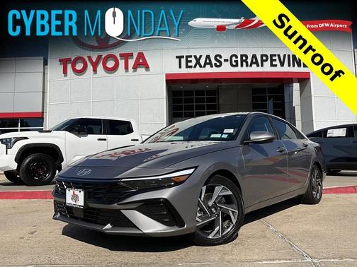 2025 Hyundai ELANTRA SEL