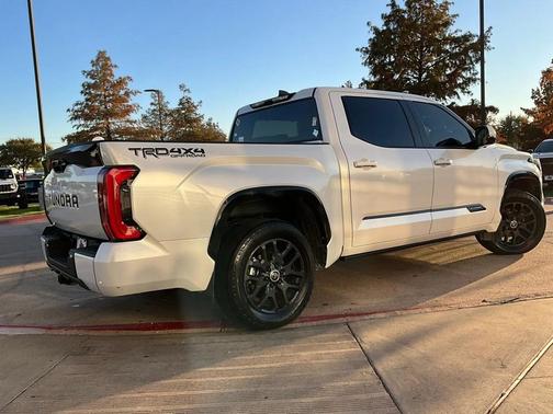 2024 Toyota Tundra Platinum