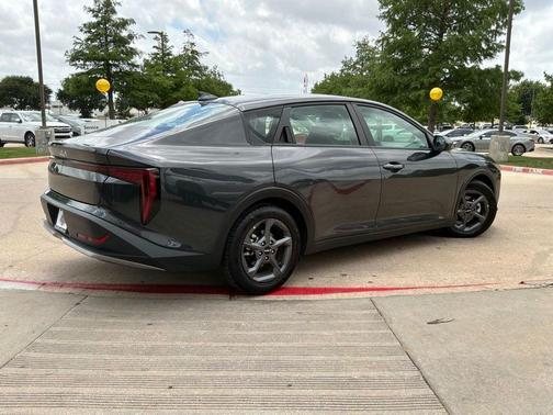 Interstellar Gray 2025 Kia K4 LXS